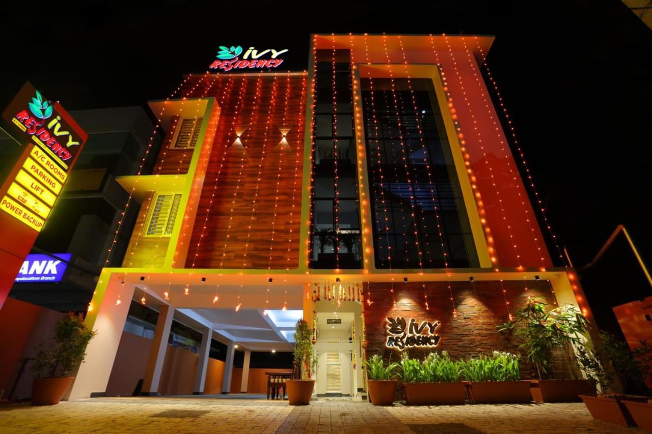 לינה וארוחת בוקר טריואנדרום Ivy Residency מראה חיצוני תמונה
